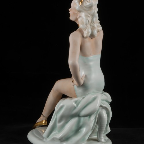 Дама в купальнике на стуле, Unterweissbach, Германия, 1958-76 гг