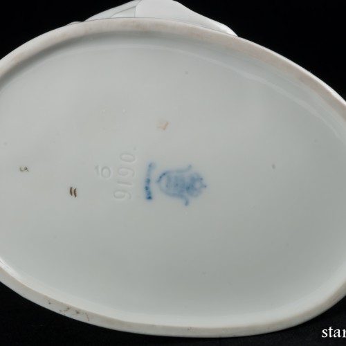 Дама в купальнике на стуле, Unterweissbach, Германия, 1958-76 гг