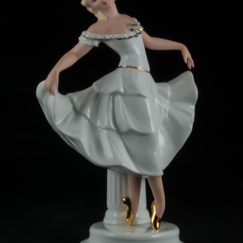 Балерина, Unterweissbach, Германия