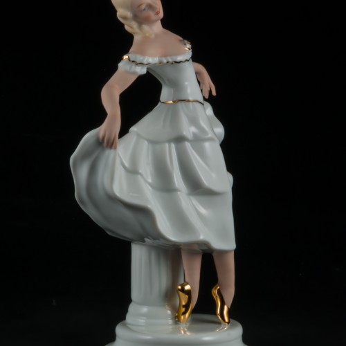 Балерина, Unterweissbach, Германия