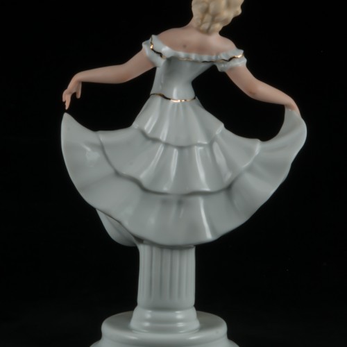 Балерина, Unterweissbach, Германия