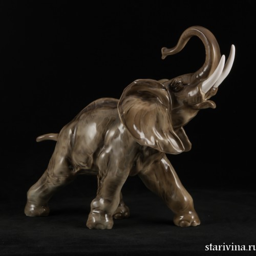 Слон с запрокинутым хоботом, Hutschenreuther, Германия, 1960 гг