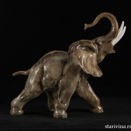 Слон с запрокинутым хоботом, Hutschenreuther, Германия, 1960 гг