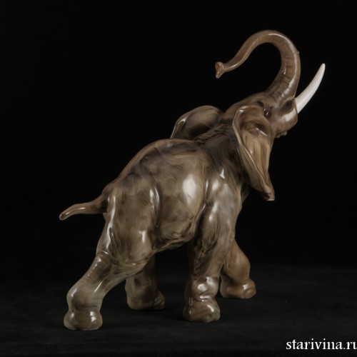 Слон с запрокинутым хоботом, Hutschenreuther, Германия, 1960 гг