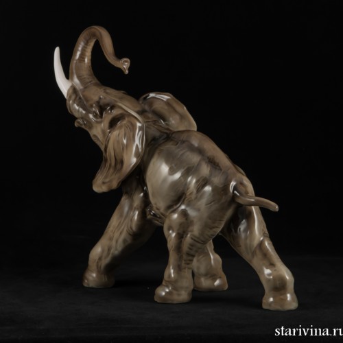 Слон с запрокинутым хоботом, Hutschenreuther, Германия, 1960 гг