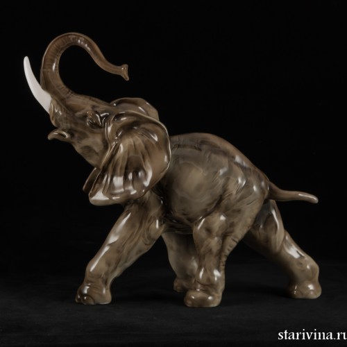 Слон с запрокинутым хоботом, Hutschenreuther, Германия, 1960 гг