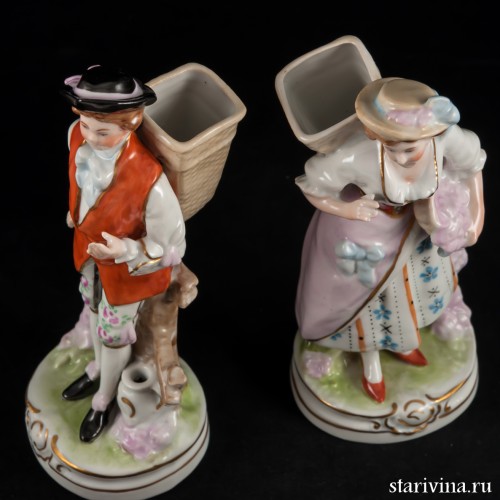 Пара с корзинами, Дрезден, Германия, сер. 20 в