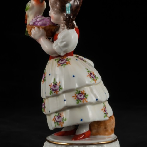 Девочка с попугаем, Ernst Bohne Sohne, Германия, до 1937 г