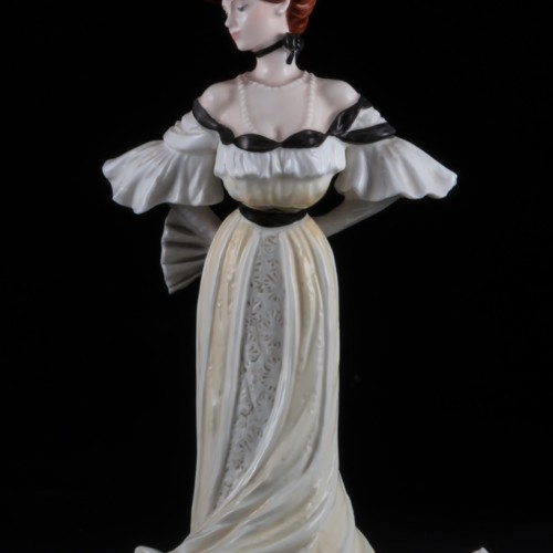 Александра на балу (Alexandra at the Ball), Coalport, Великобритания, 1987 г