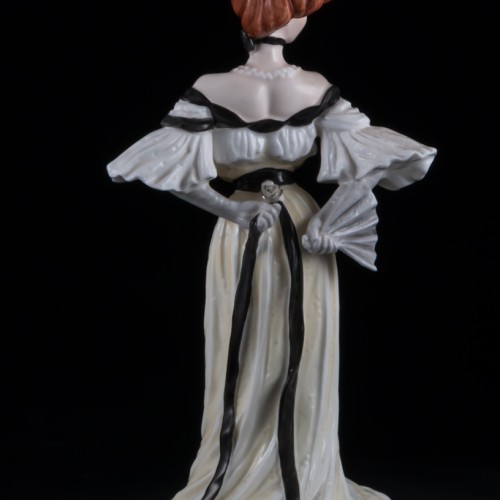 Александра на балу (Alexandra at the Ball), Coalport, Великобритания, 1987 г