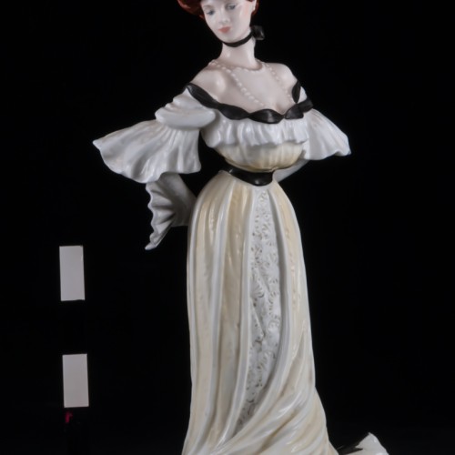 Александра на балу (Alexandra at the Ball), Coalport, Великобритания, 1987 г
