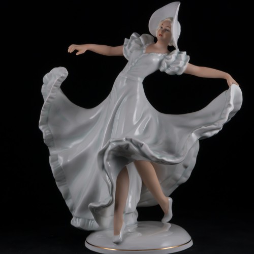 Дама в длинном платье и широкополой шляпе, Schaubach Kunst, Германия, 1953-62 гг