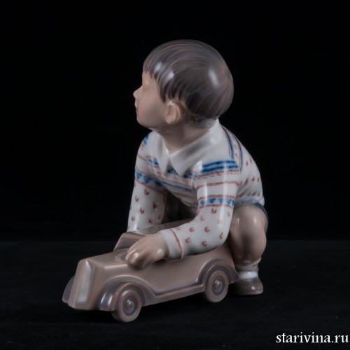 Мальчик с машинкой, Dahl Jensen, Дания