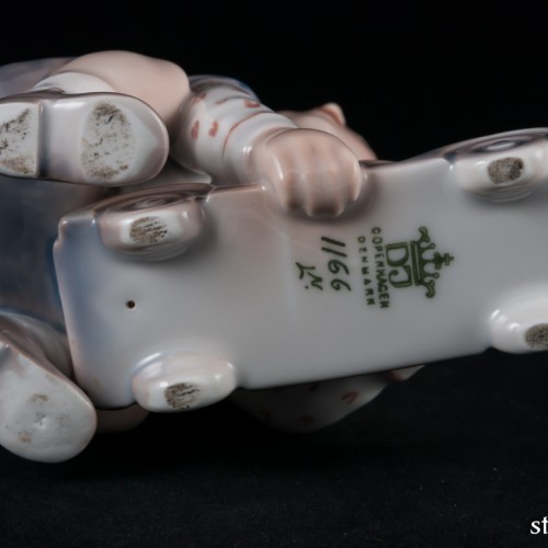 Мальчик с машинкой, Dahl Jensen, Дания