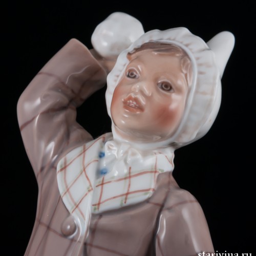 Девочка, играющая в снежки, Dahl Jensen, Дания