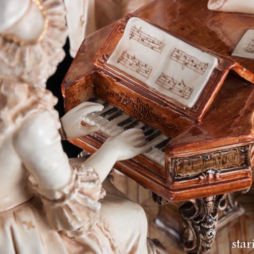 Пара, музицирующая на клавесине и скрипке, Германия