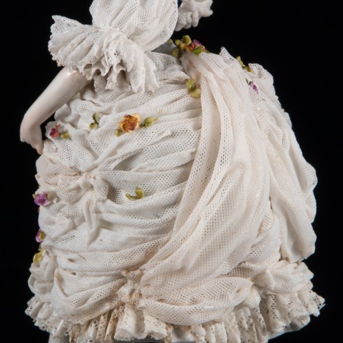 Дама с султаном из перьев, кружевная, Volkstedt, Германия, кон. 19 - нач. 20 вв