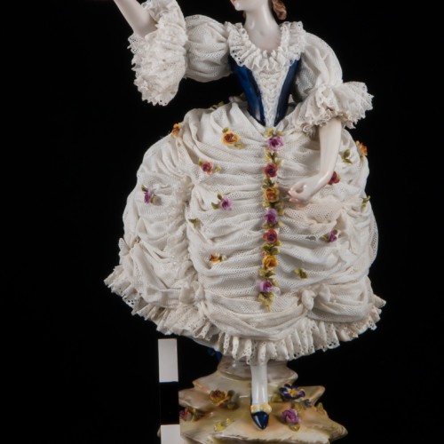 Дама с султаном из перьев, кружевная, Volkstedt, Германия, кон. 19 - нач. 20 вв