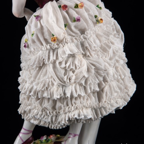 Балерины с поднятой рукой, кружевная, Volkstedt, Германия, до 1935 г