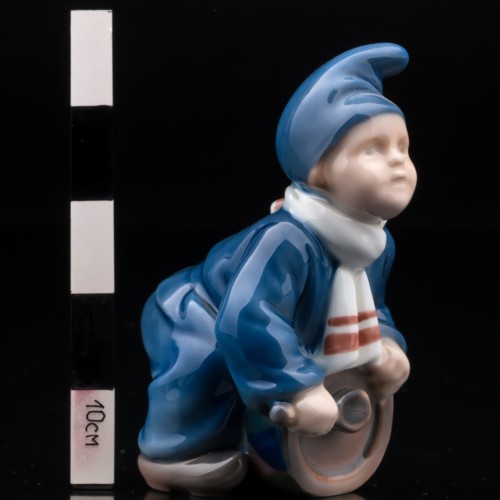 Малыш в синием костюме с барабаном, Royal Copenhagen, Дания, 1960 гг