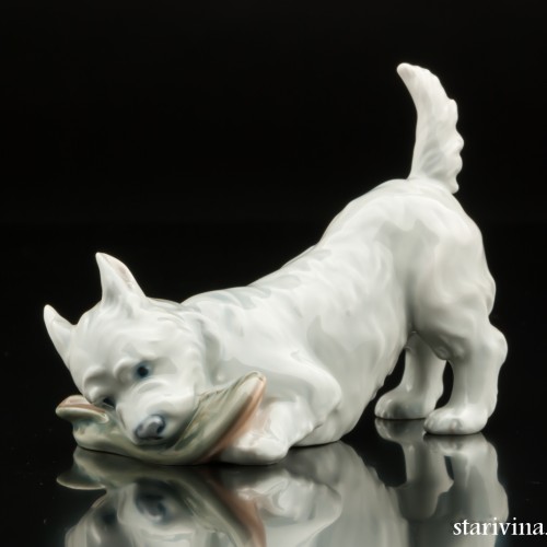 Вест-хайлед-уайт терьер с ботинком, Royal Copenhagen, Дания