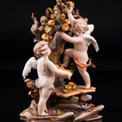 Два ангелочка у яблони, Volkstedt, Германия, кон. 19 в