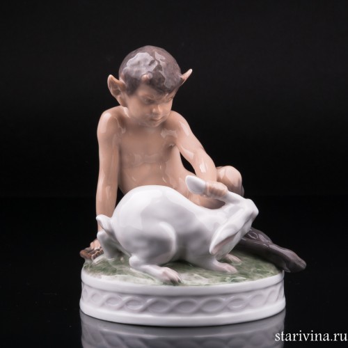 Фавн с зайцем, Royal Copenhagen, Дания, 1954 г