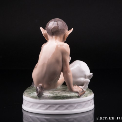 Фавн с зайцем, Royal Copenhagen, Дания, 1954 г