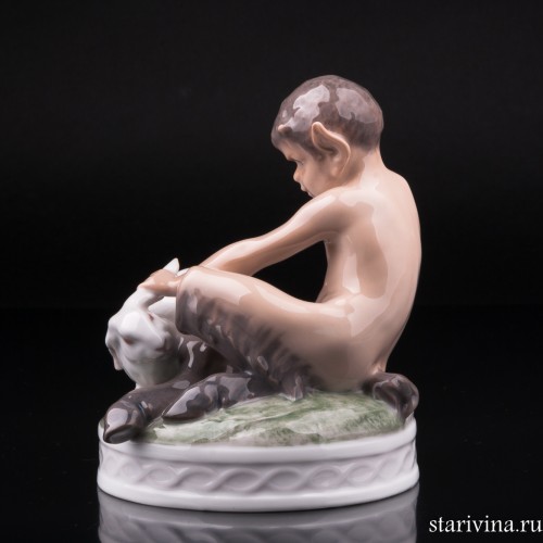 Фавн с зайцем, Royal Copenhagen, Дания, 1954 г