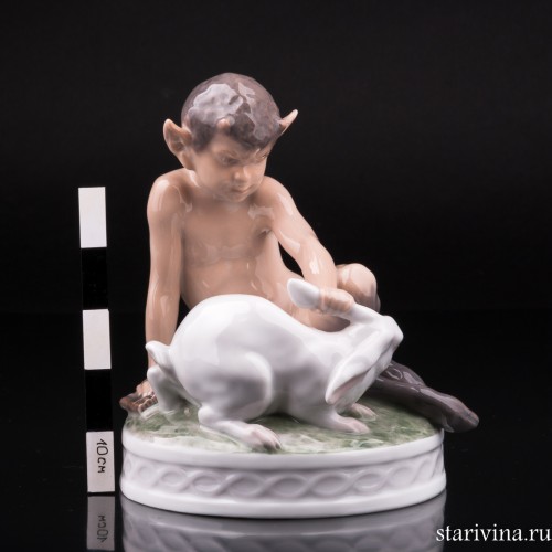 Фавн с зайцем, Royal Copenhagen, Дания, 1954 г