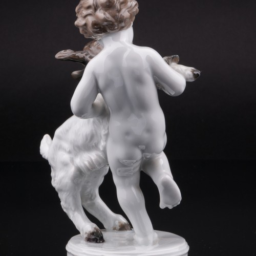 Путти, играющий с козленком, Rosenthal, Германия, 1960 гг