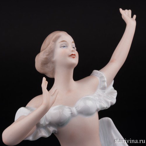 Танцующая девушка, Wallendorf, Германия