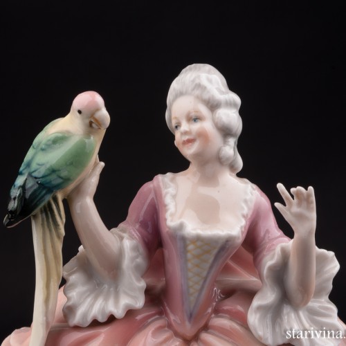 Девушка с попугаем, Karl Ens, Германия, 1920-30 гг