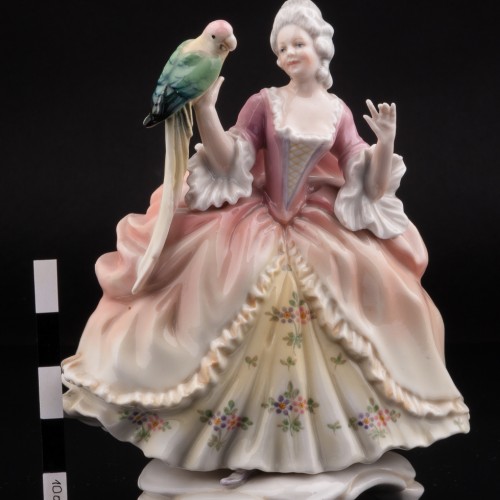 Девушка с попугаем, Karl Ens, Германия, 1920-30 гг