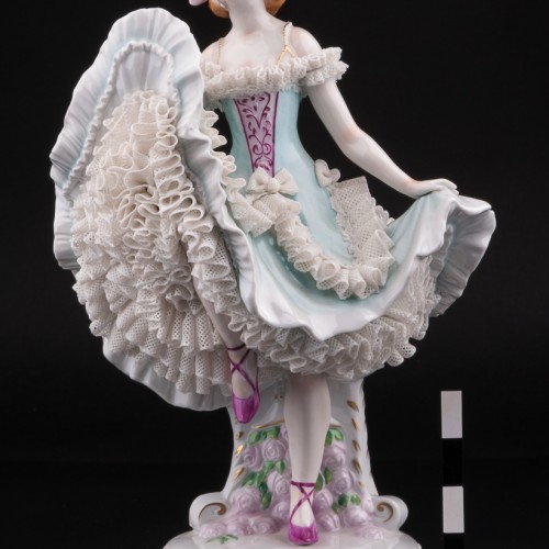 Балерина в голубом платье, кружевная, Sitzendorf, Германия, вт. пол. 20 в