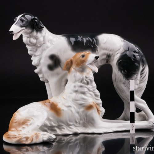 Две борзых, Unterweissbach, Германия, 1940-58 гг