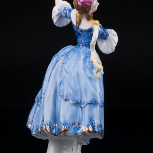 Танцующая девушка в синем платье, Rosenthal, Германия