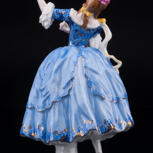 Танцующая девушка в синем платье, Rosenthal, Германия