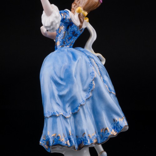 Танцующая девушка в синем платье, Rosenthal, Германия