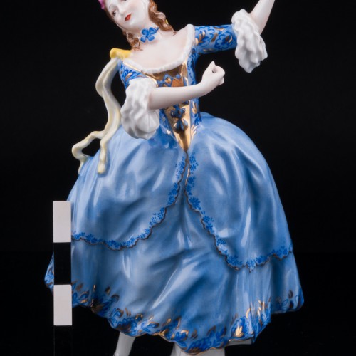 Танцующая девушка в синем платье, Rosenthal, Германия