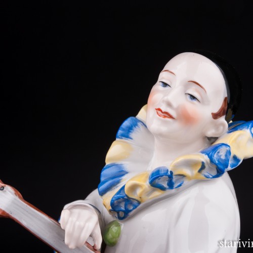 Пьеро с гитарой, Hertwig & Co, Германия, нач. 20 в