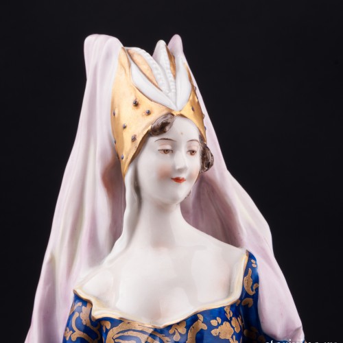 Дама в готическом платье с цветком, Volkstedt, Германия, до 1935 г