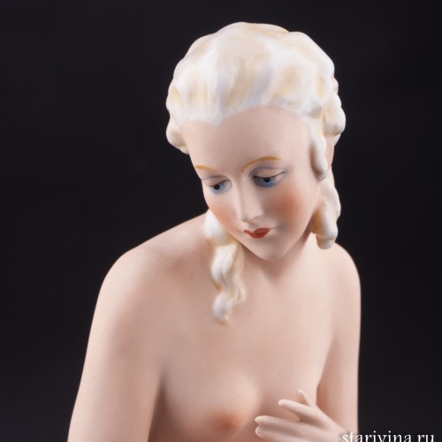 Обнаженная с павлином, Fasold & Stauch, Германия, пер. пол. 20 в