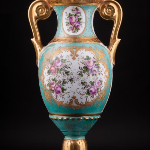 Высокая ваза с крышкой, Франция, пер. пол. 20 в