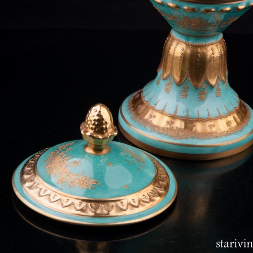 Высокая ваза с крышкой, Франция, пер. пол. 20 в