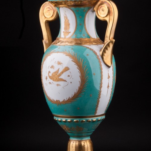 Высокая ваза с крышкой, Франция, пер. пол. 20 в