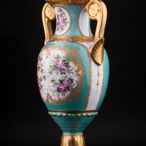 Высокая ваза с крышкой, Франция, пер. пол. 20 в