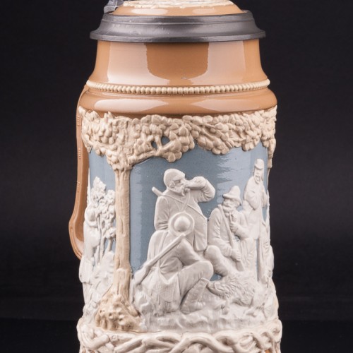 Старинная пивная кружка Охотники, 1 л, Villeroy & Boch, Германия, 1913 г.