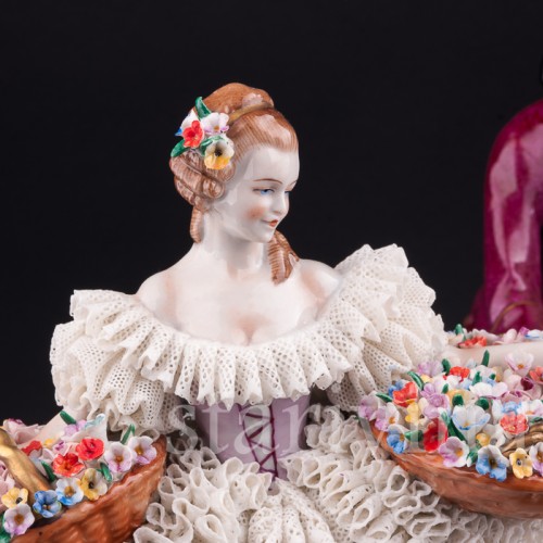 Цветочница и кавалер, кружевные, Sitzendorf, Германия, сер. 20 в