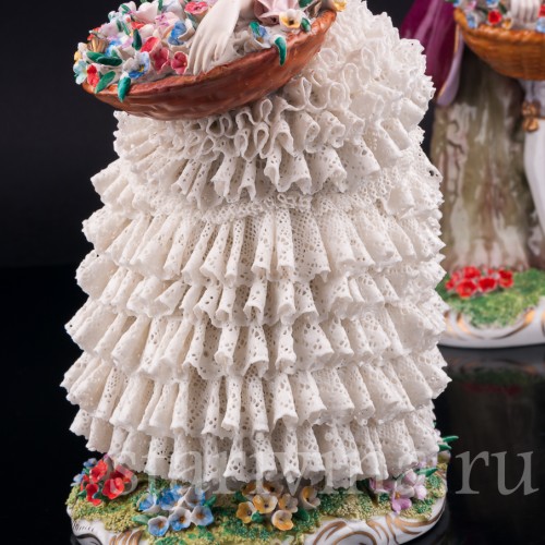 Цветочница и кавалер, кружевные, Sitzendorf, Германия, сер. 20 в